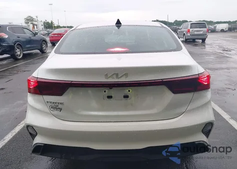 2022 Kia Forte Lxs from USA, damaged, VIN 3KPF24AD9NE476565